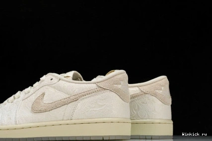 1 Chris Jordan Low Paul Retro OG 1111